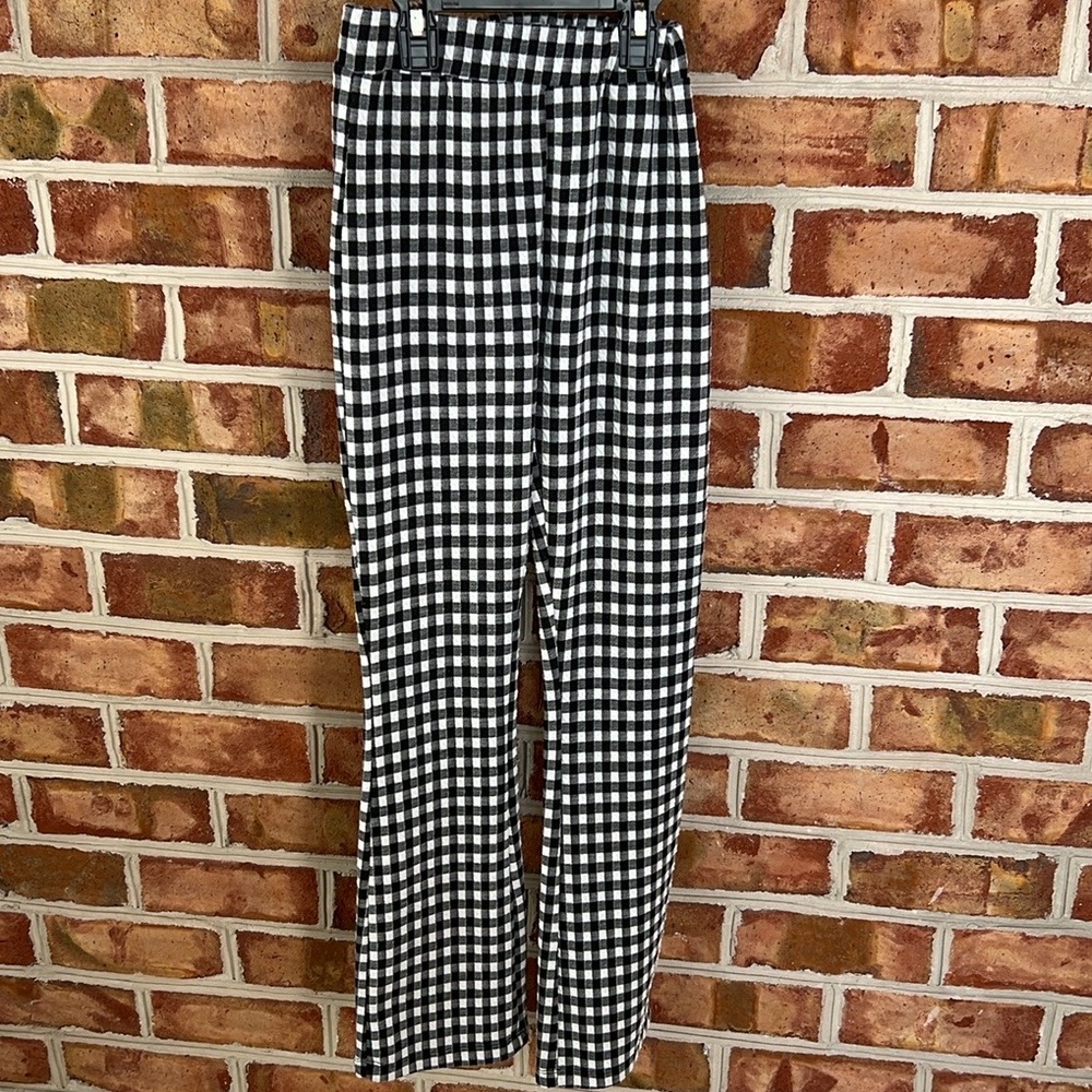 Urban Outfitters Black and White Plaid Pants with elastic waist size XS